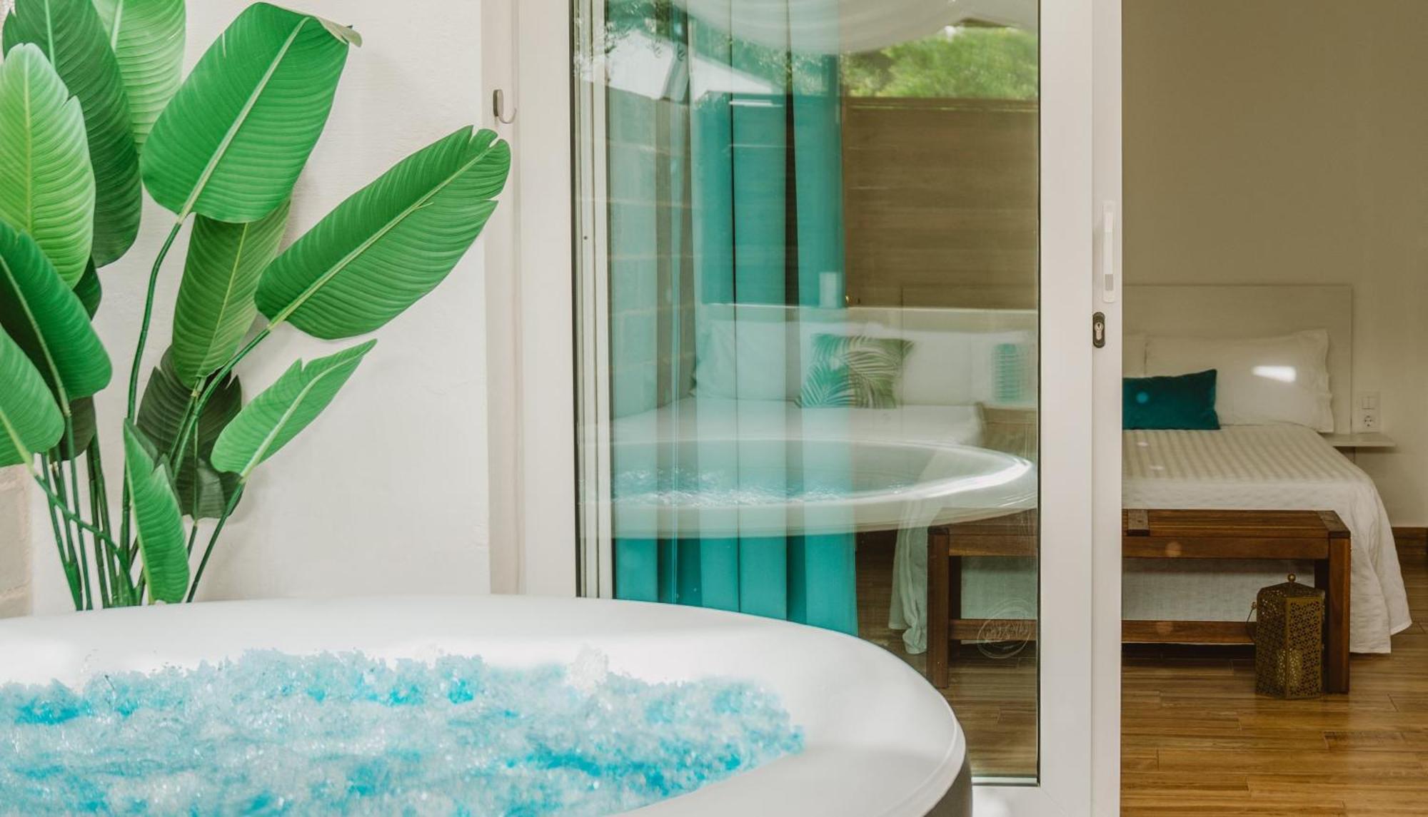 Apartament La Calita Escondida - Jacuzzi Y Cocina En Terraza Privada - Piscina Y Parking Gratis Chiclana de la Frontera Zewnętrze zdjęcie